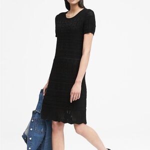 Banana Republic Black Crochet Mixed Stitch Short Sleeve Crew Neck Dress size S
